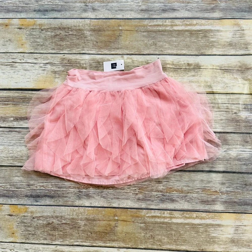 NWT Girls GAP mesh skirt! Size 8